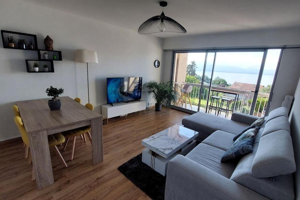 אוויאן-לה-באן Appart Cosy Avec Vue Sur Le Lac Leman מראה חיצוני תמונה